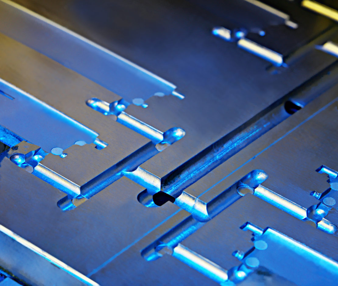 Injection mold
